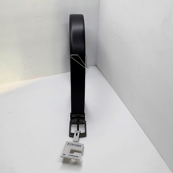 PERRY ELLIS POTFOLIO MEN'S REVERSIBLE BELT, BLACK & BROWN, SIZE 42 - Picture 3 of 10